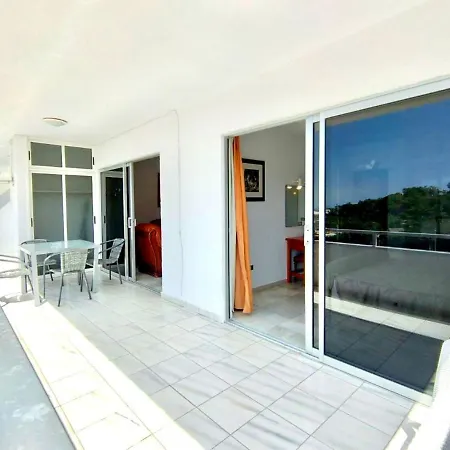 Lägenhet Apartamento 2 Dormitorios Solo Adultos, Freewifi, Cerca Playa De Americas