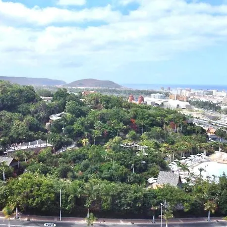 Apartamento 2 Dormitorios Solo Adultos, Freewifi, Cerca Playa De Americas Lägenhet